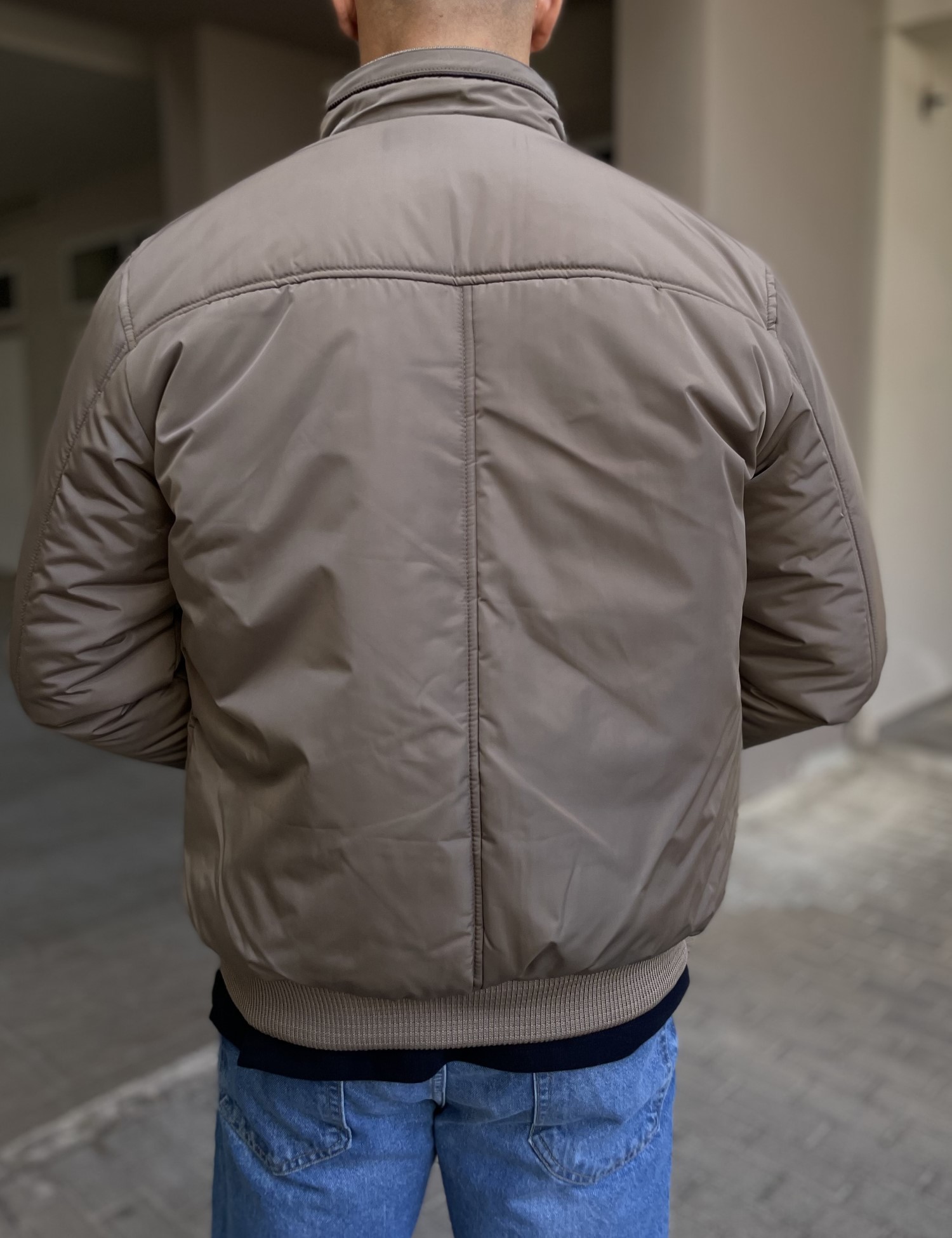 Ανδρικό πούρο μπουφάν με γιακά και λάστιχο HM264044 φωτογραφία